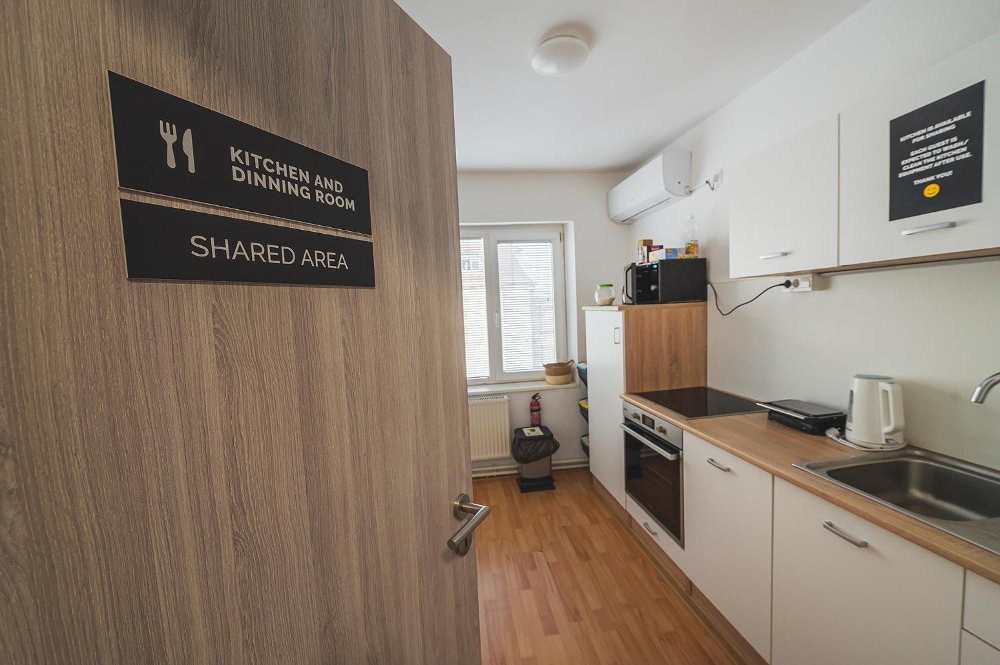 Do Avta Rooms Ljubljana Exteriör bild